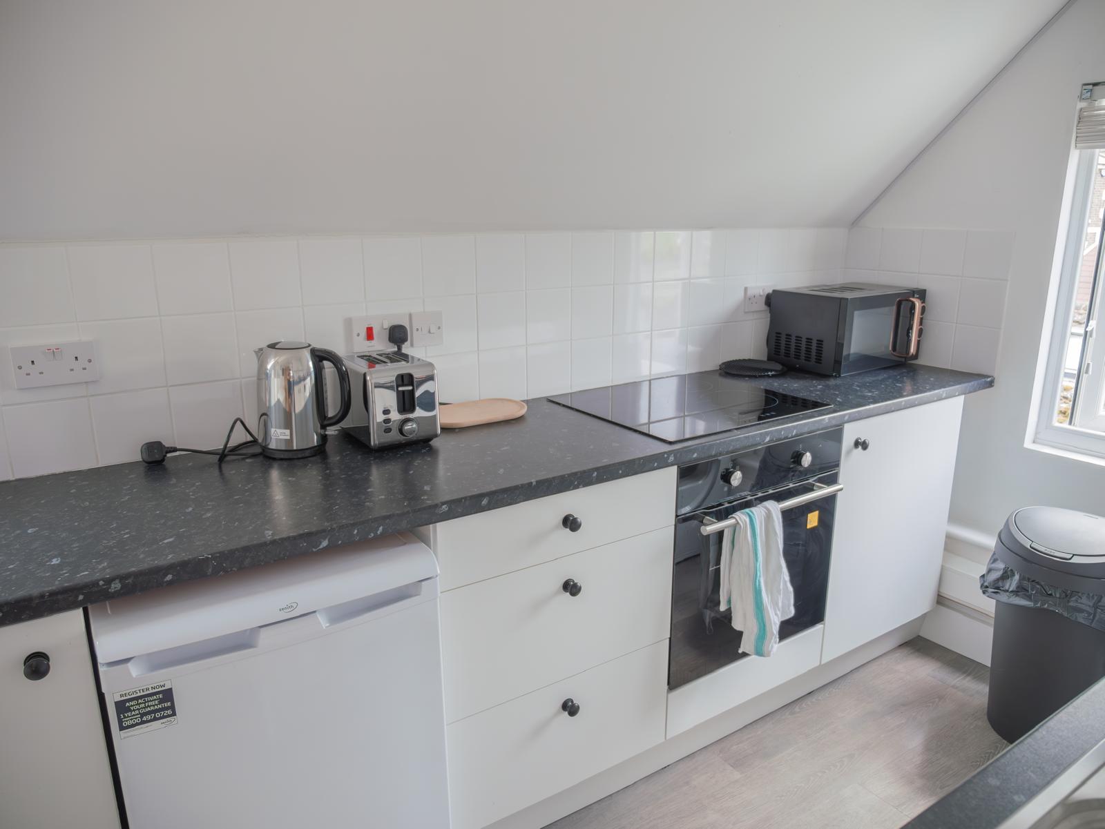 ully Equiped Kitchen Bed Room